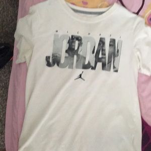 Jordan medium shirt